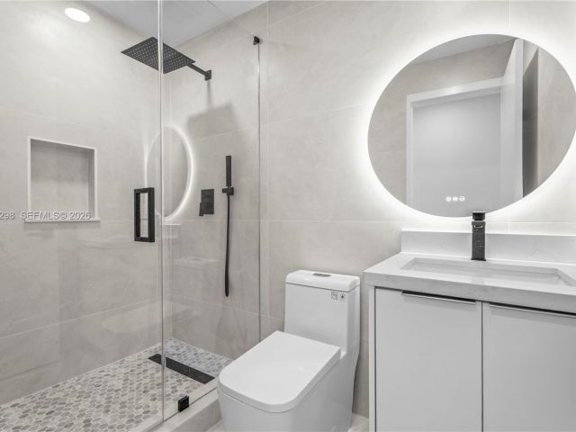 Продажа дома по адресу 11660 Canal Dr - фото 7525589