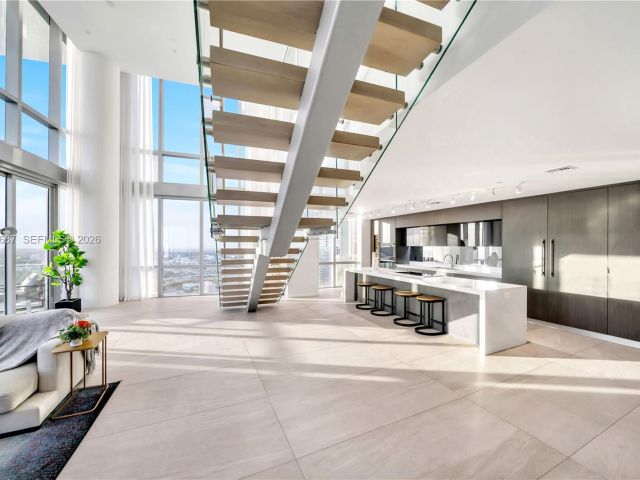 Квартира в аренду номерPenthouse 4612 - фото 7487945