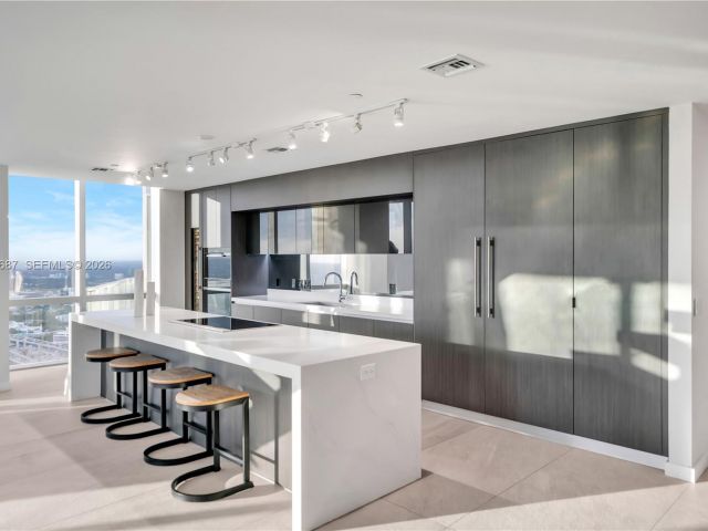 Квартира в аренду номерPenthouse 4612 - фото 7487953