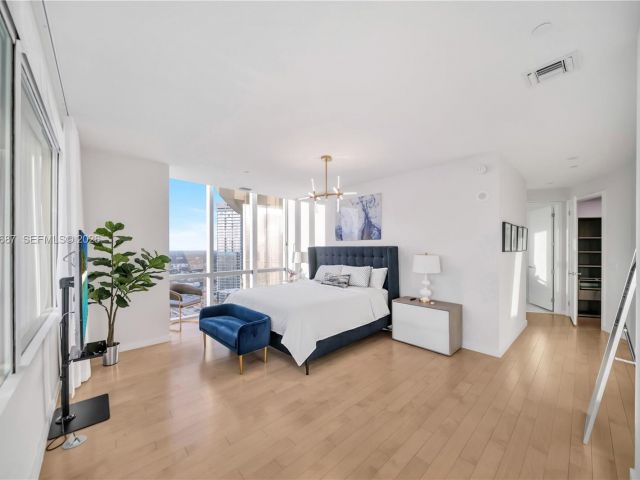 Квартира в аренду номерPenthouse 4612 - фото 7487957