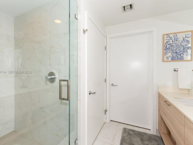 Квартира в аренду номер2304 - фото 7505235