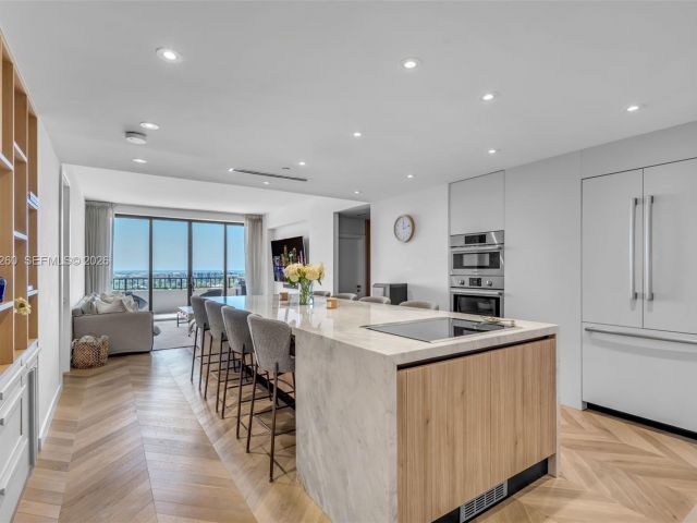 Продажа квартиры #1035 - фото 7491713