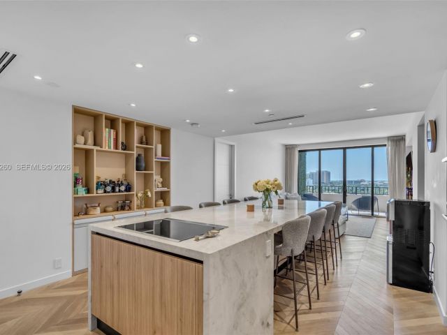 Продажа квартиры #1035 - фото 7491714