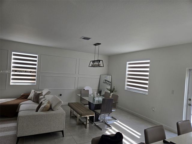 Продажа дома по адресу 28850 SW 163rd Ave - фото 7458912