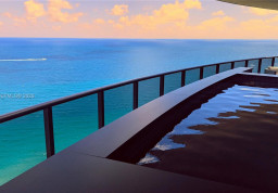 Квартира #3005