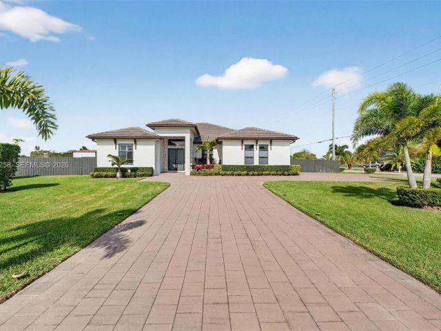 Продажа дома по адресу 28004 SW 169th Ct - фото 7458846