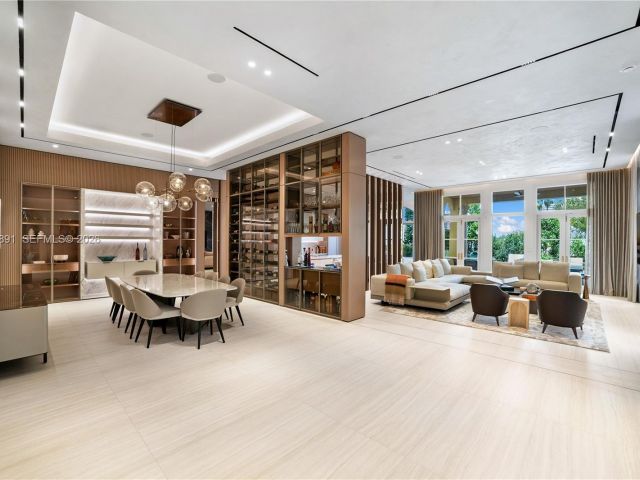 Продажа дома по адресу 1522 Island Blvd - фото 7476303