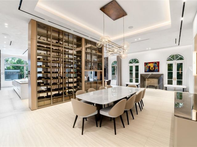 Продажа дома по адресу 1522 Island Blvd - фото 7476304