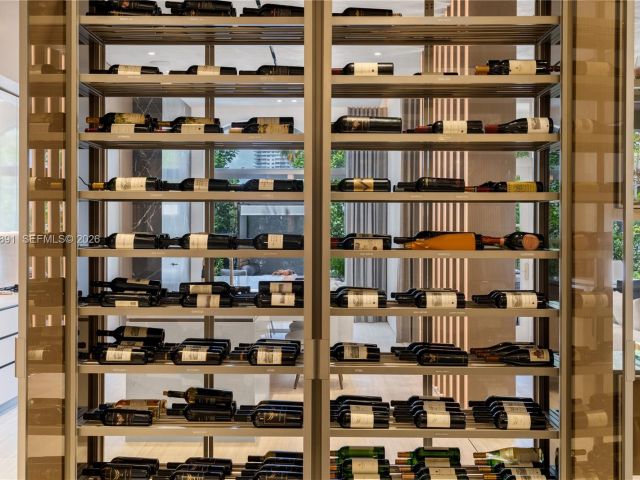 Продажа дома по адресу 1522 Island Blvd - фото 7476306