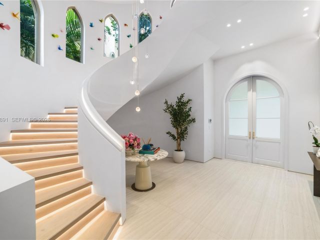 Продажа дома по адресу 1522 Island Blvd - фото 7476317