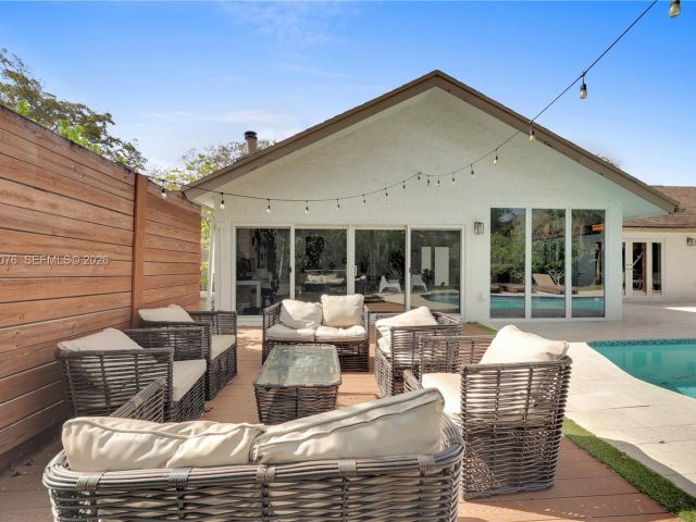 Продажа дома по адресу 12203 Melissa Way - фото 7487033