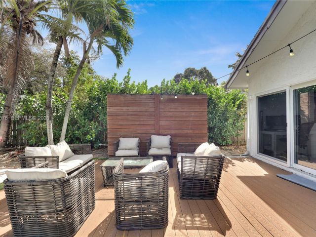 Продажа дома по адресу 12203 Melissa Way - фото 7487034