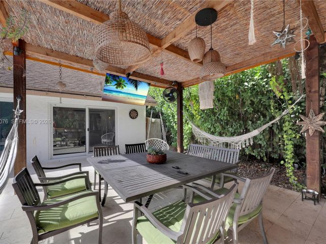 Продажа дома по адресу 12203 Melissa Way - фото 7487038