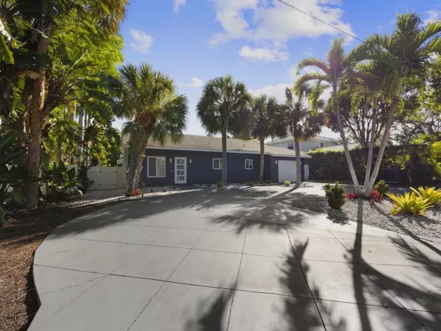 Продажа дома по адресу 930 NW 4th Court - фото 8895166