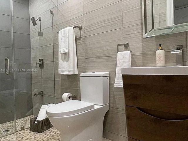 Продажа дома по адресу 8801 SW 124th St - фото 7525392