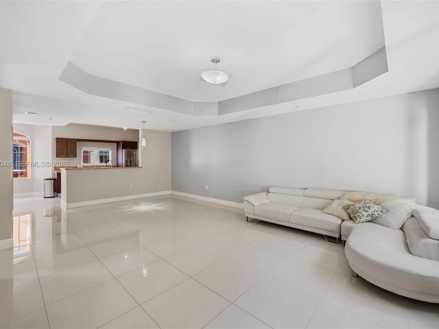 Дом в аренду по адресу 2729 NE 184th Ln 2729 - фото 7476353