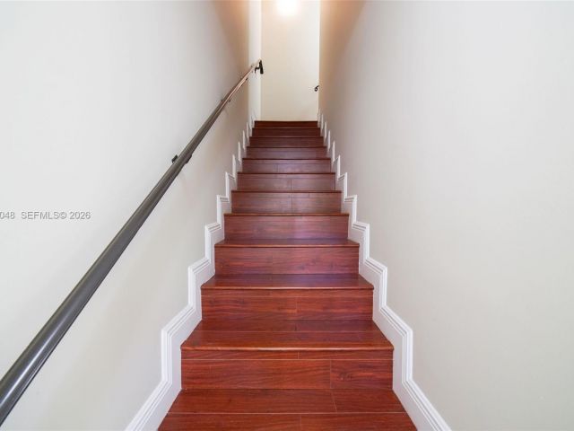 Дом в аренду по адресу 2729 NE 184th Ln 2729 - фото 7476356