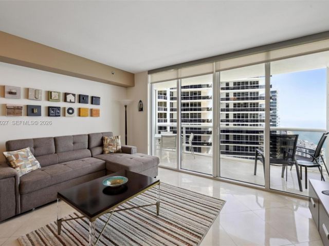 Квартира в аренду номер3909 - фото 7499333