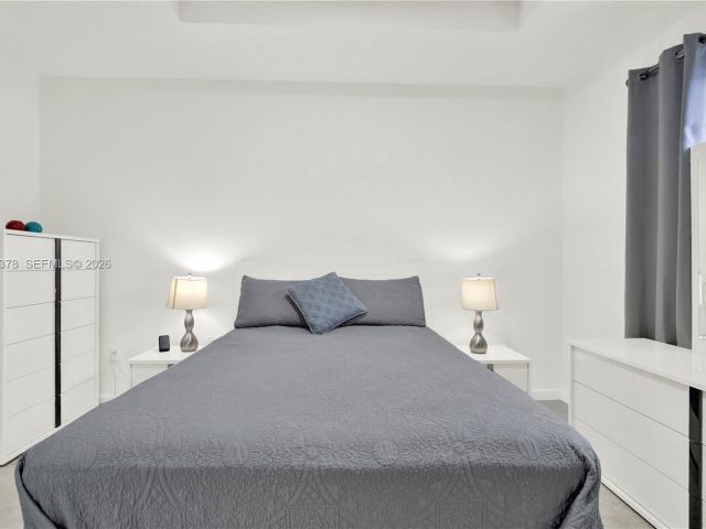 Продажа дома по адресу 23461 SW 129th Pl 23461 - фото 7459003