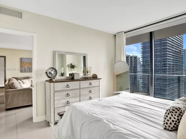 Квартира в аренду номер4004 - фото 7536708