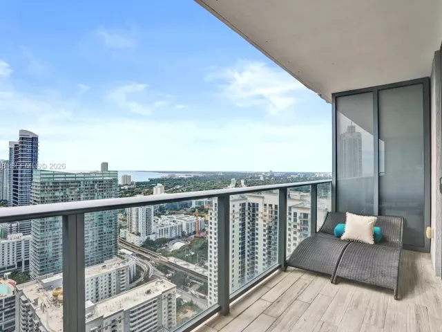 Квартира в аренду номер4004 - фото 7536715