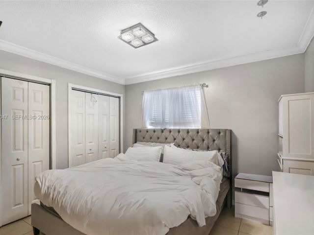 Продажа дома по адресу 12633 SW 224th St - фото 7466301