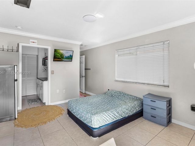 Продажа дома по адресу 12633 SW 224th St - фото 7466307