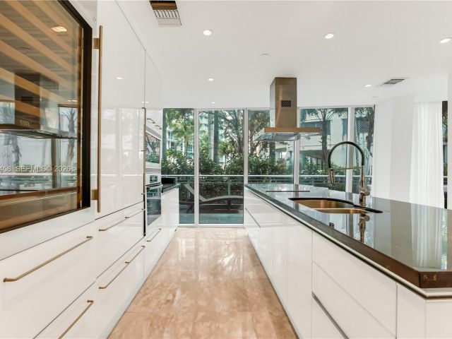 Продажа квартиры #150 - фото 7502127