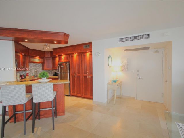 Квартира в аренду номер1004 - фото 7504628