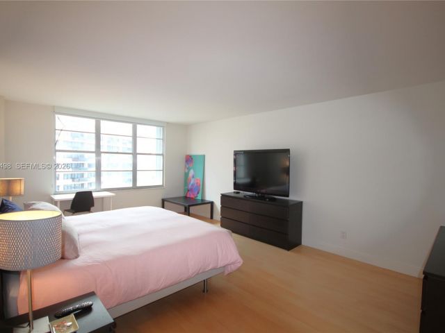 Квартира в аренду номер1004 - фото 7504637