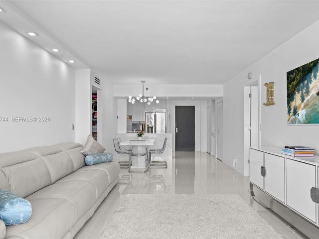 Продажа квартиры #703 - фото 7506981