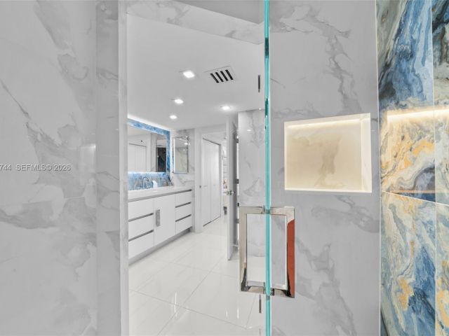 Продажа квартиры #703 - фото 7506983