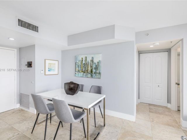 Квартира в аренду номер715 - фото 7510752