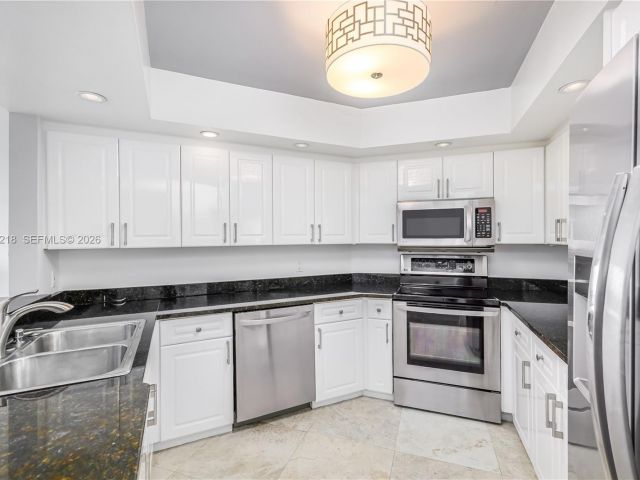 Квартира в аренду номер715 - фото 7510759