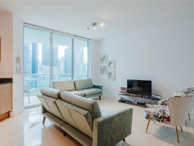 Продажа квартиры #1814 - фото 7489431