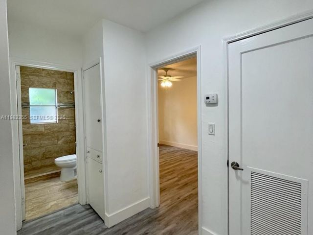 Дом в аренду по адресу 820 SE 12th St 1 - фото 7482572