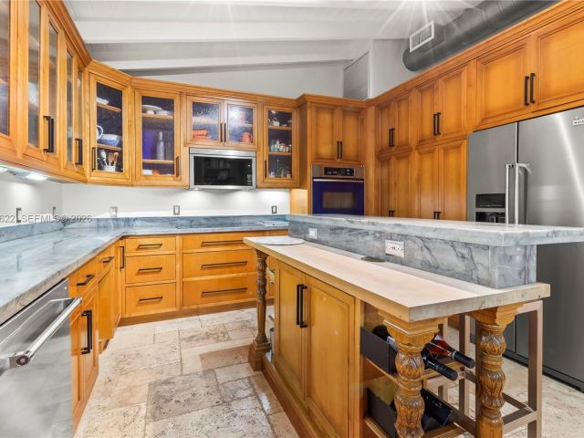 Дом в аренду по адресу 2132 Middle River Dr - фото 7482253