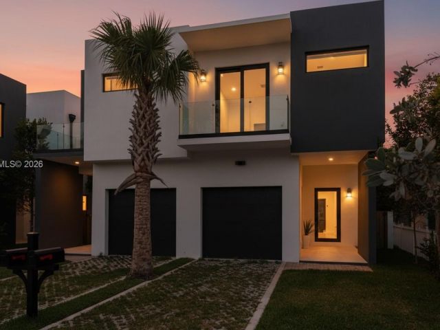 Продажа дома по адресу 2943 SW 21st st - фото 7533018