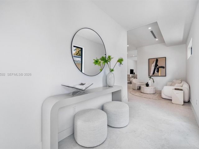 Продажа дома по адресу 2943 SW 21st st - фото 7533019