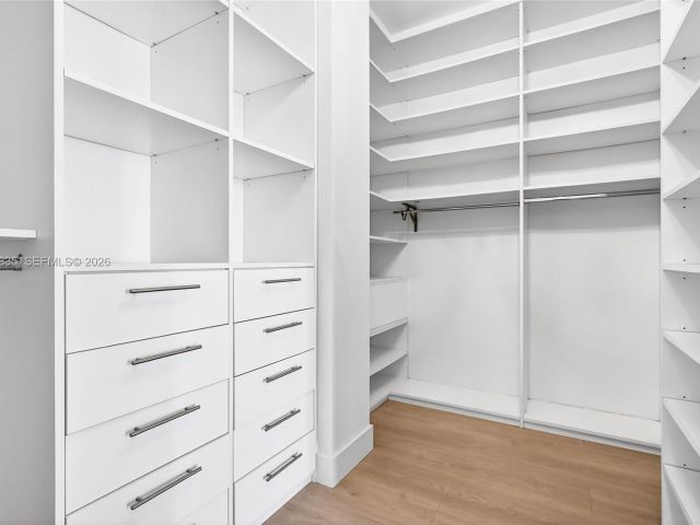 Квартира в аренду номерLPH-06 - фото 7477861