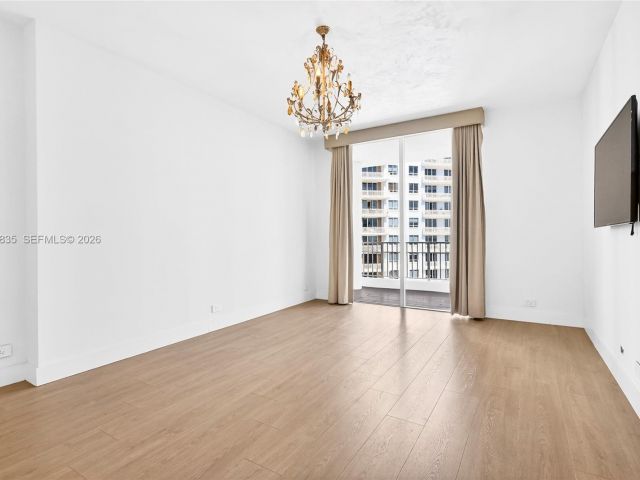 Квартира в аренду номерLPH-06 - фото 7477862