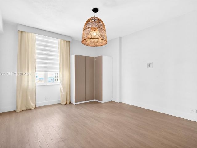 Квартира в аренду номерLPH-06 - фото 7477865