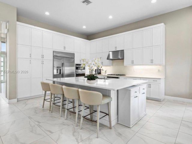 Дом в аренду по адресу 8533 Ganton Dr - фото 7453205