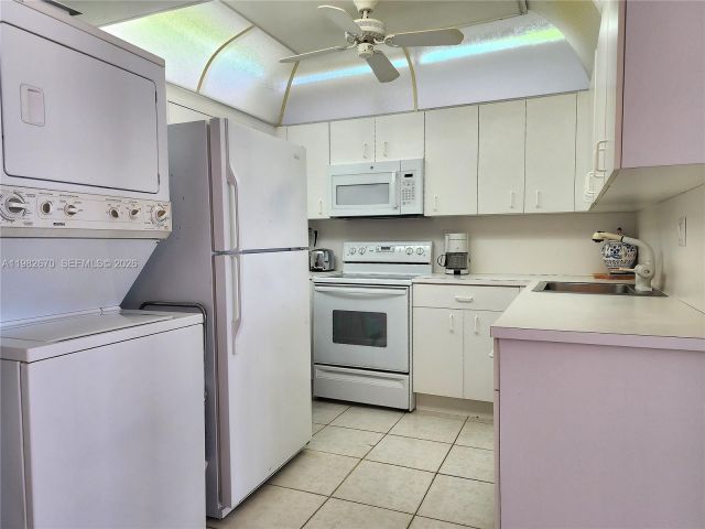 Продажа квартиры #1619 - фото 7470075