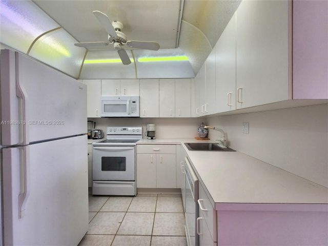 Продажа квартиры #1619 - фото 7470076