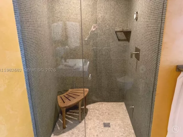 Продажа квартиры #4608 - фото 9368653