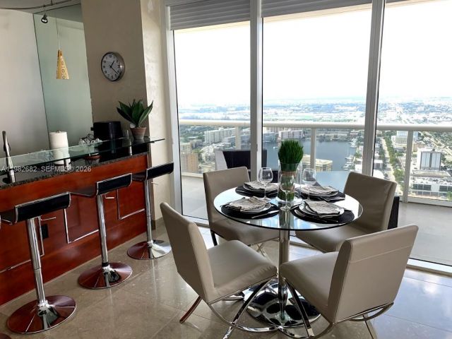 Продажа квартиры #4608 - фото 7521076