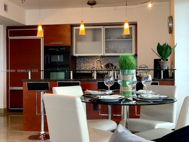 Продажа квартиры #4608 - фото 7521078