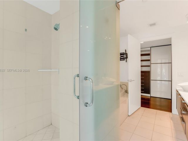 Квартира в аренду номер150 - фото 7502158