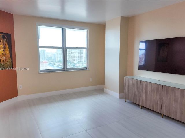 Квартира в аренду номер22E - фото 7523989